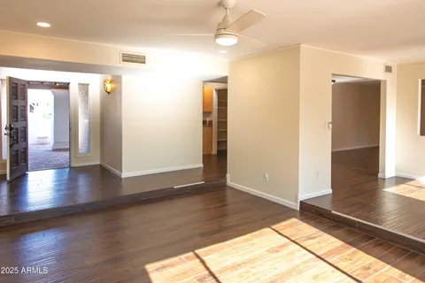 $990,000 | 7551 East Gold Dust Avenue, Scottsdale, AZ 85258