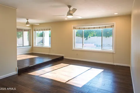 $990,000 | 7551 East Gold Dust Avenue, Scottsdale, AZ 85258