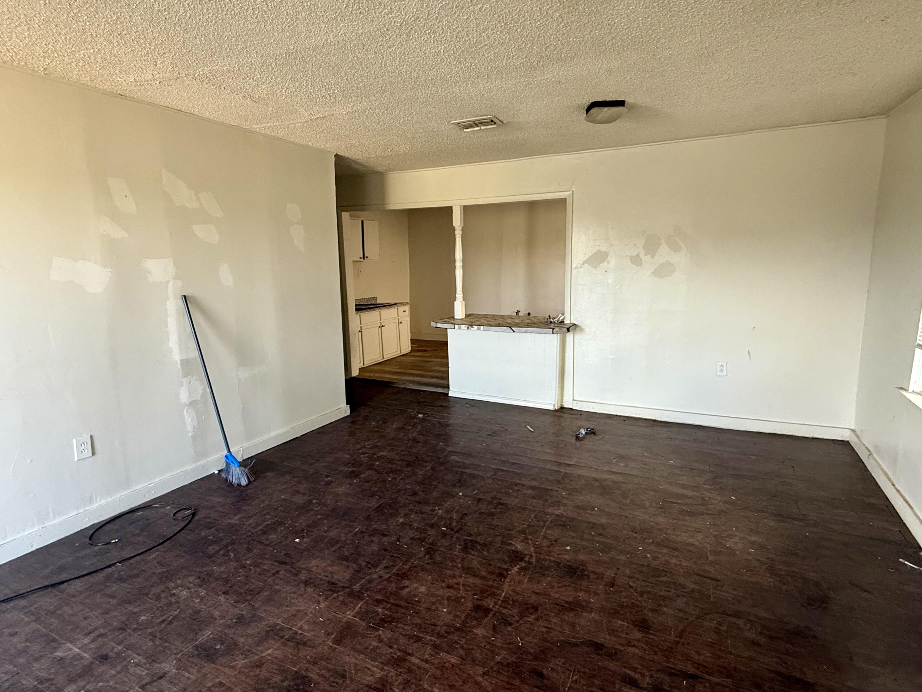6117 20th Street Lubbock, TX 79407 - Photo 2 of 9 a view of empty room