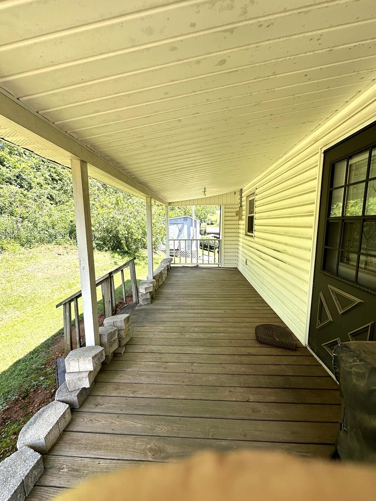 542 Volunteer Road Fancy Gap, VA 24328 - Photo 32 of 34 Gallery Image 32