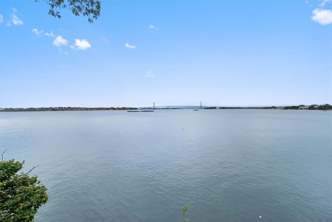 66 Indian Trail, Unit 66 Bronx, NY 10465 - Photo 2 of 31