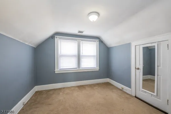 $2,400 | 41 Beekman Street, Unit 3, Bloomfield, NJ 07003