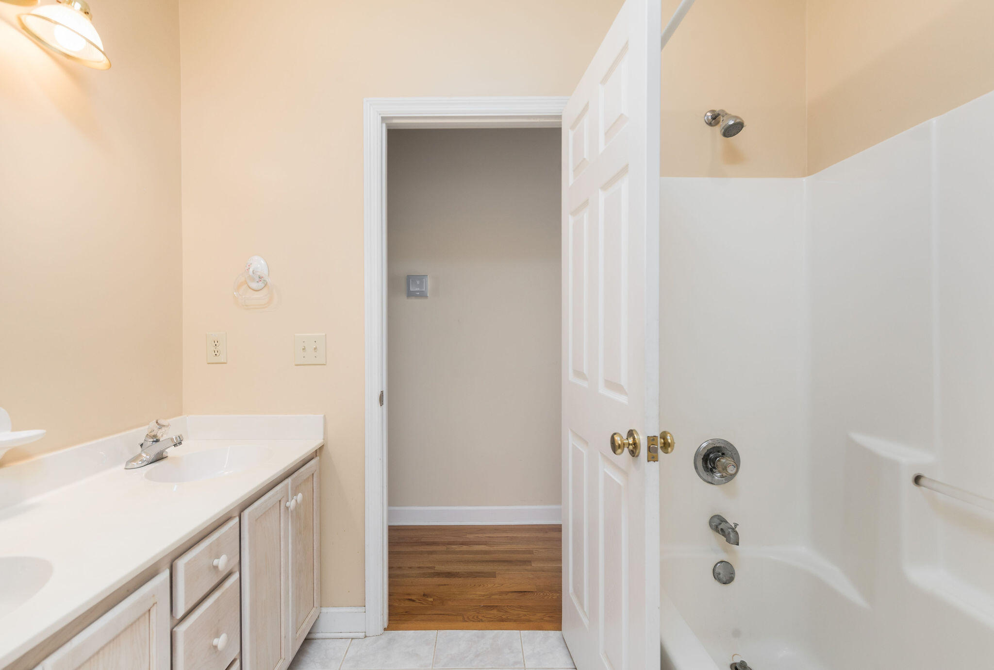 469 Commonwealth Road Mount Pleasant, SC 29466 - Photo 22 of 38 4T4A6757-Edit