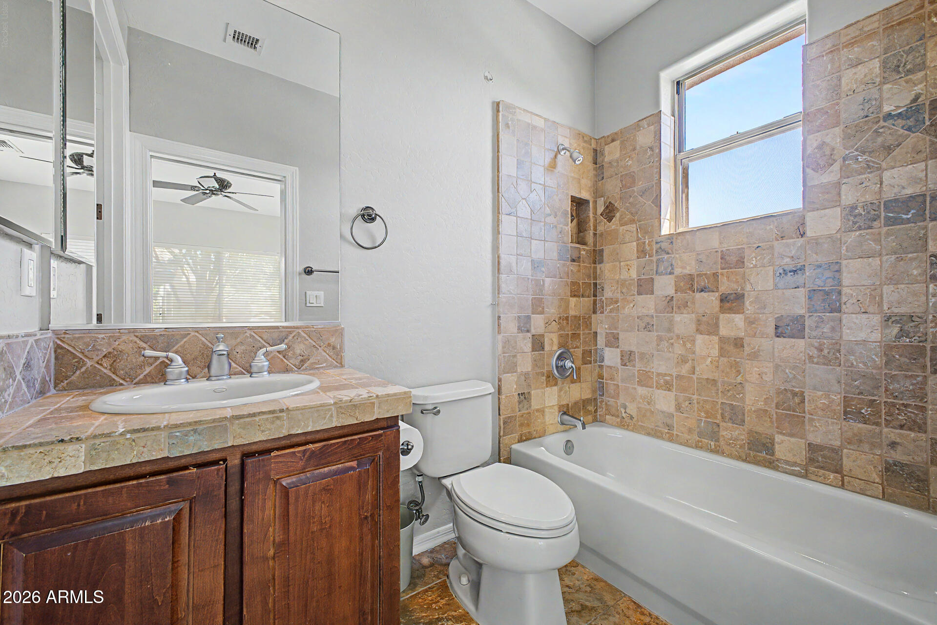 41907 North Moss Springs Road Anthem, AZ 85086 - Photo 24 of 87 41907 N MOSS SPRINGS RD
