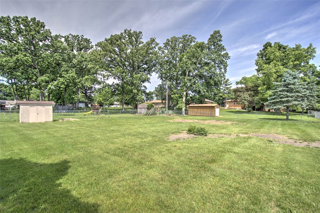 20 Timber Lane Forsyth, IL 62535 - Photo 27 of 29