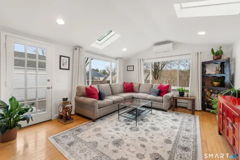 $1,249,000 | 25 Oak Street, Westport, CT 06880