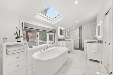 $1,249,000 | 25 Oak Street, Westport, CT 06880