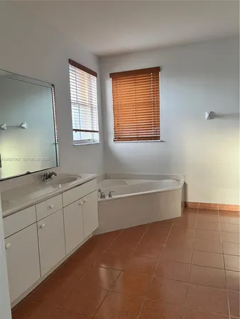 $4,200 | 16475 Southwest 84th Lane, Unit 1, Miami, FL 33193