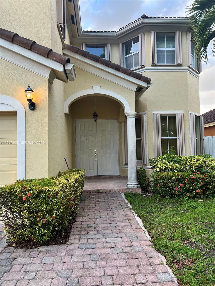 16475 Southwest 84th Lane, Unit 1 Miami, FL 33193 - Photo 2 of 25