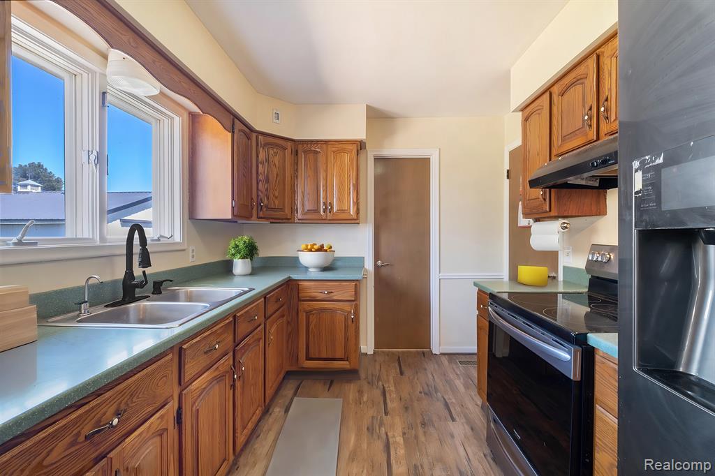 2248 West Wilkinson Road Owosso, MI 48867 - Photo 6 of 17 Gallery Image 6