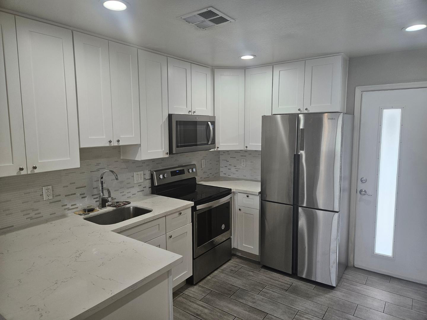 935 East Roma Avenue, Unit 3A Phoenix, AZ 85014 - Photo 7 of 23 Photo #7