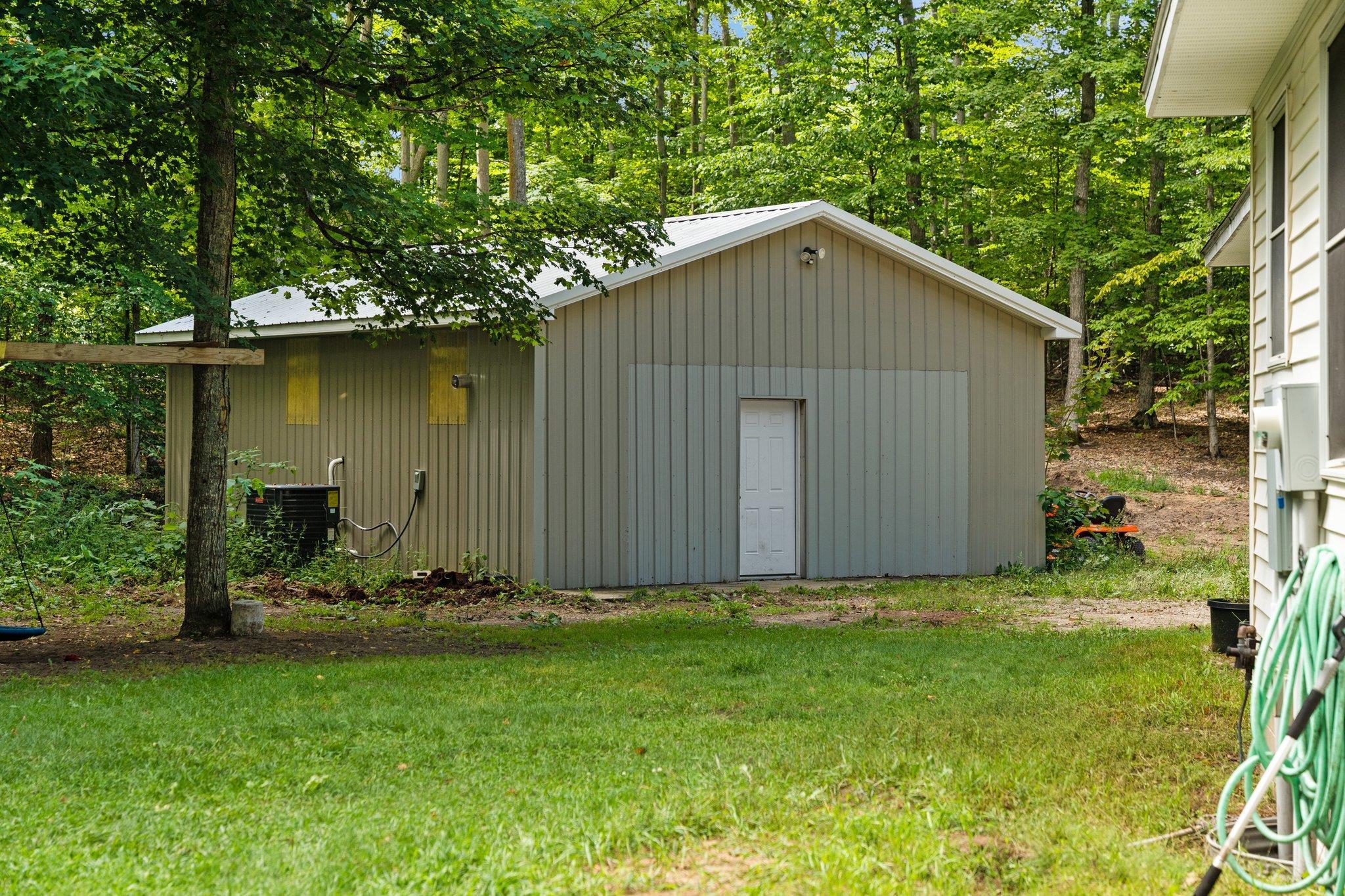 206 Gregg Road South Boardman, MI 49680 - Photo 13 of 35