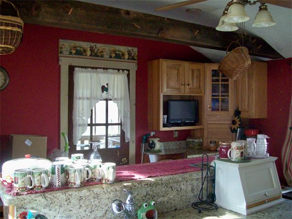 215 Mort Vining Road Southwick, MA 01077 - Photo 5 of 29 Gallery Image 5