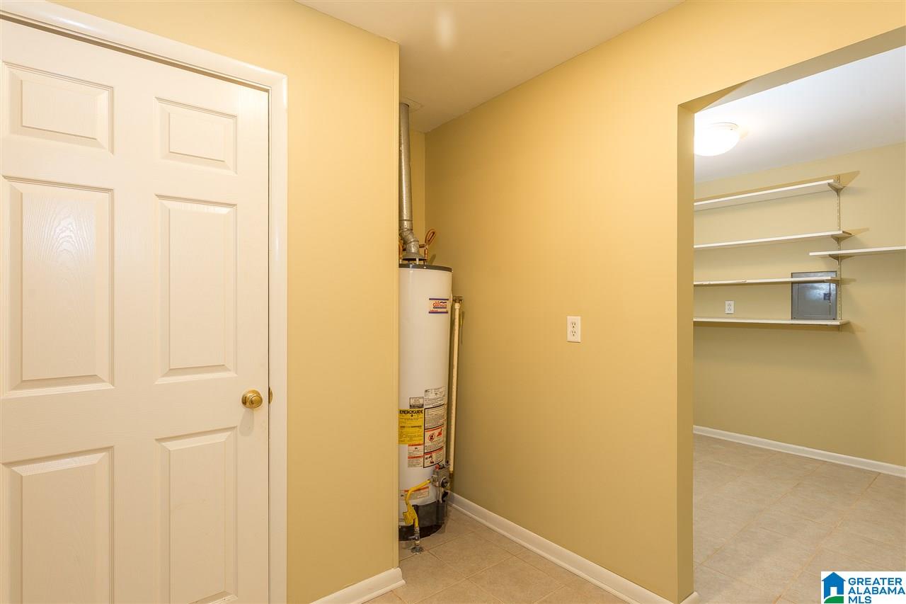 300 Hilltop Road Weaver, AL 36277 - Photo 11 of 32