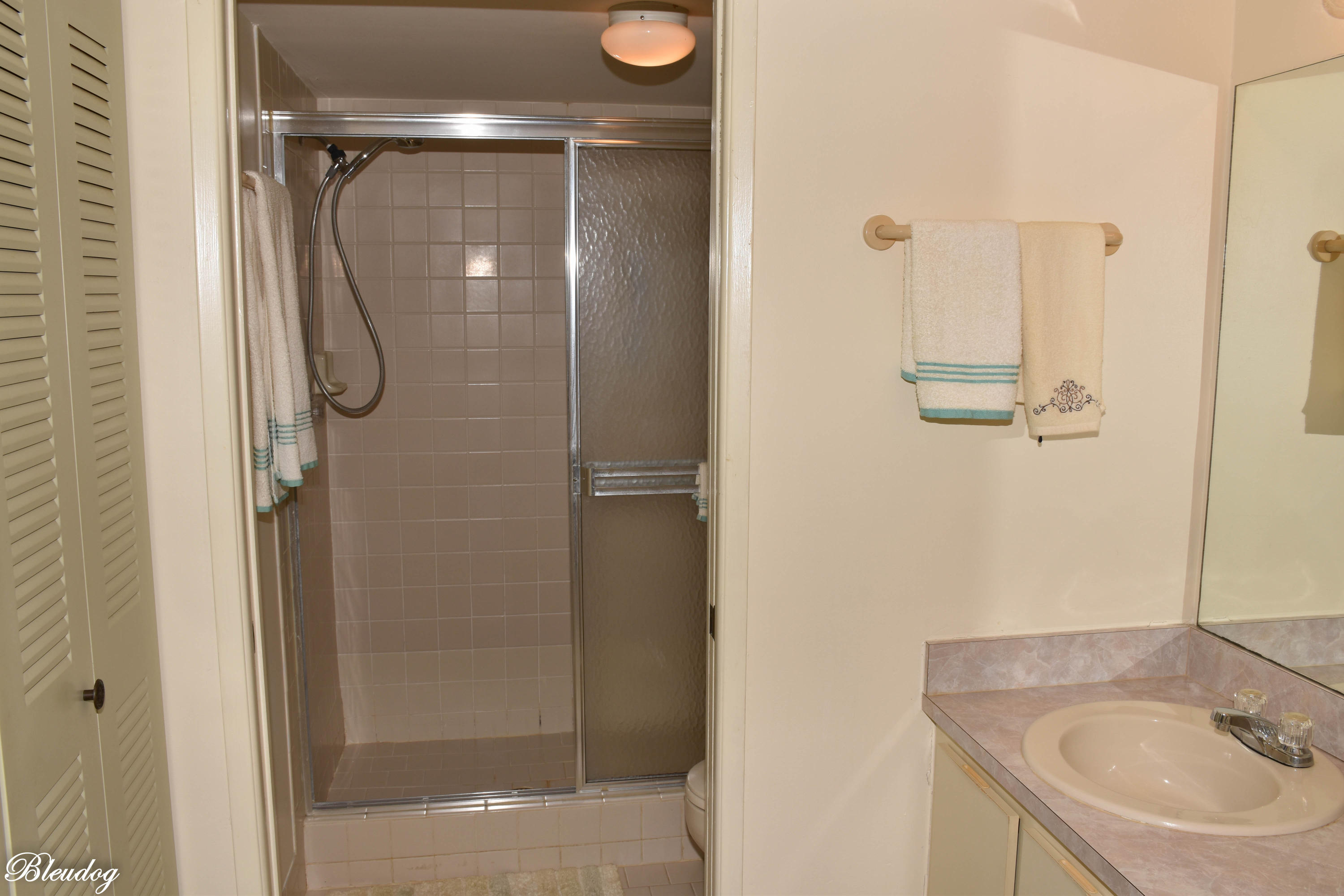 18970 Stewart Circle, Unit 1 Boca Raton, FL 33496 - Photo 6 of 12 Bathroom1