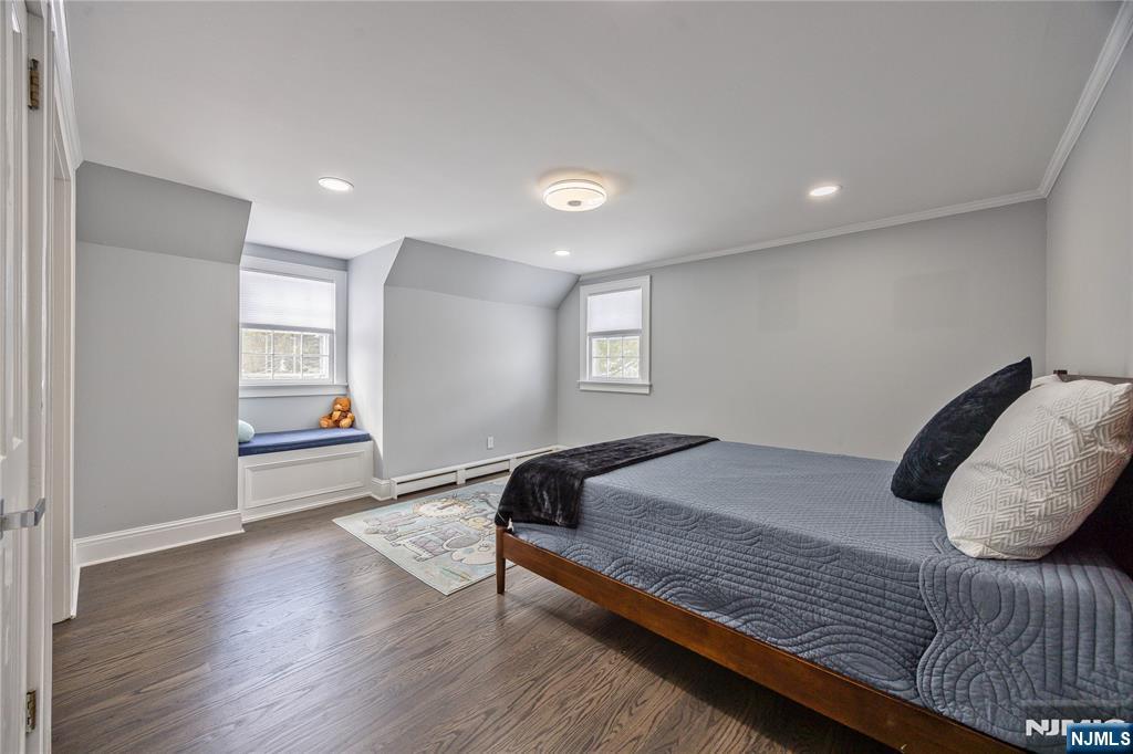 202 Chestnut Ridge Road Saddle River, NJ 07458 - Photo 33 of 50