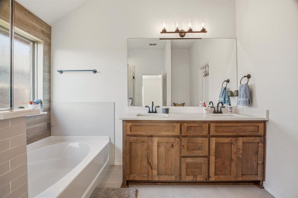 100 Wiley Stephenville, TX 76401 - Photo 19 of 28