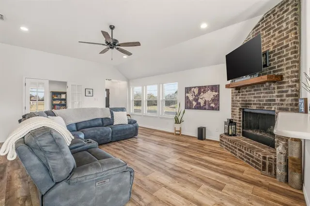 $429,000 | 100 Wiley, Stephenville, TX 76401