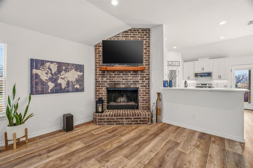 100 Wiley Stephenville, TX 76401 - Photo 7 of 28