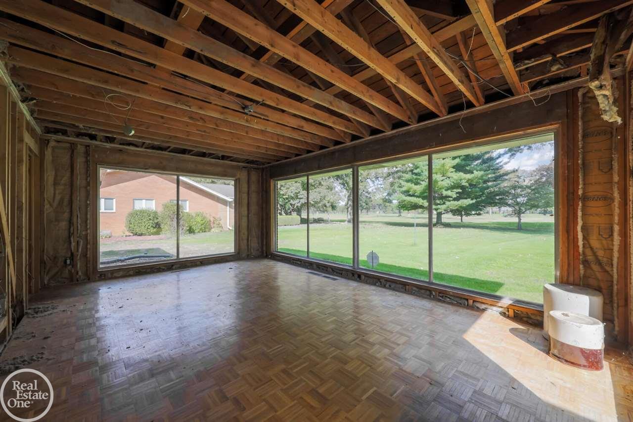 324 Moross Road Grosse Pointe Farms, MI 48236 - Photo 23 of 47