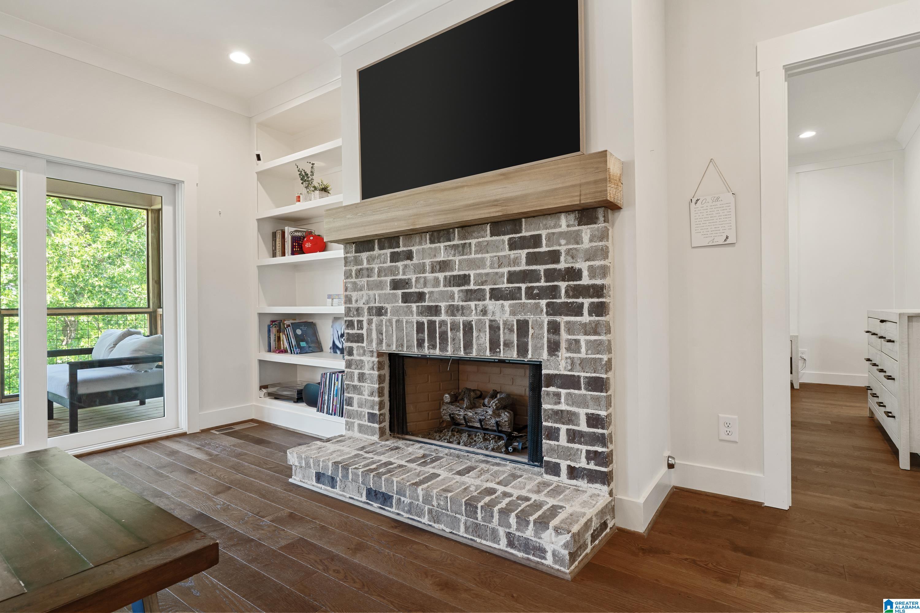 Gallery Image 6