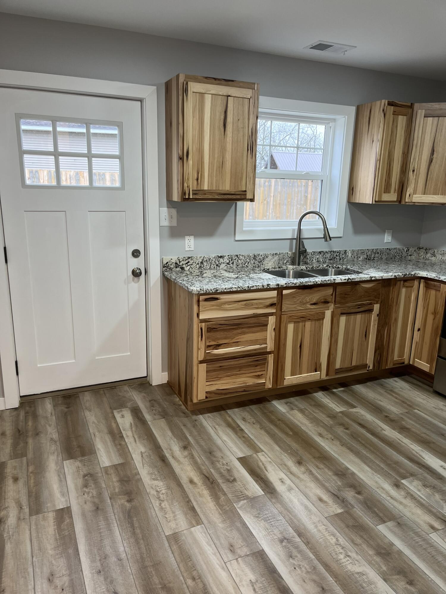 12444 Oak Rdg Road Plainwell, MI 49080 - Photo 3 of 9 IMG_7446