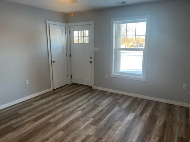 $1,300 | 12444 Oak Rdg Road, Plainwell, MI 49080