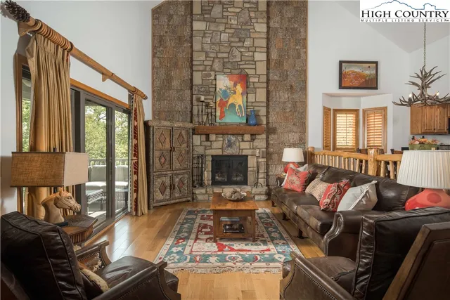 $995,000 | 491 Waterside Drive, Unit ADIRONDACK 6, Blowing Rock, NC 28605