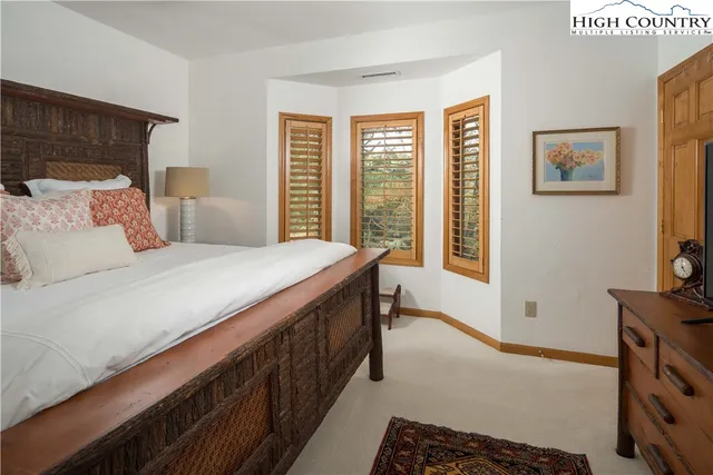 $995,000 | 491 Waterside Drive, Unit ADIRONDACK 6, Blowing Rock, NC 28605