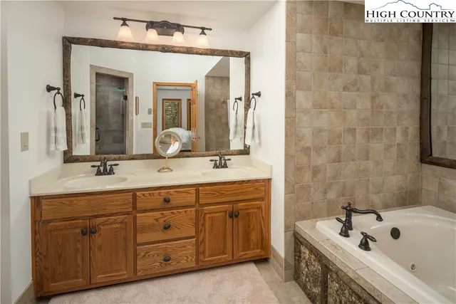 $995,000 | 491 Waterside Drive, Unit ADIRONDACK 6, Blowing Rock, NC 28605