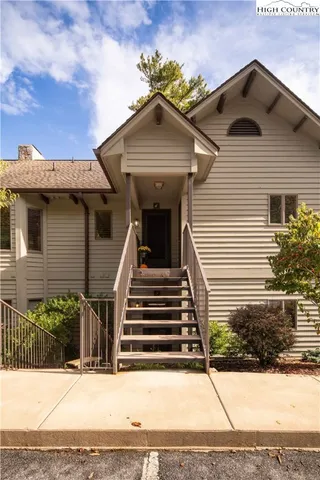 $995,000 | 491 Waterside Drive, Unit ADIRONDACK 6, Blowing Rock, NC 28605