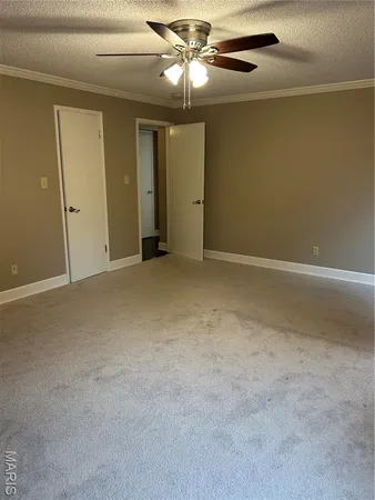$2,300 | 698 Trailcrest Court, Unit 5, Kirkwood, MO 63122