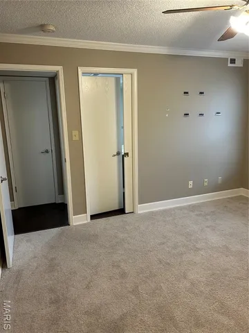 $2,300 | 698 Trailcrest Court, Unit 5, Kirkwood, MO 63122