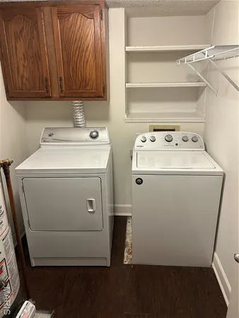 $2,300 | 698 Trailcrest Court, Unit 5, Kirkwood, MO 63122