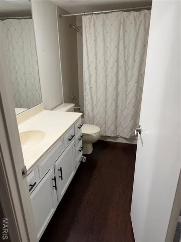 $2,300 | 698 Trailcrest Court, Unit 5, Kirkwood, MO 63122