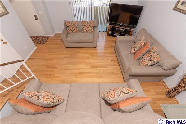 14850 Parthenia Street, Unit 5 Panorama City, CA 91402 - Photo 4 of 18