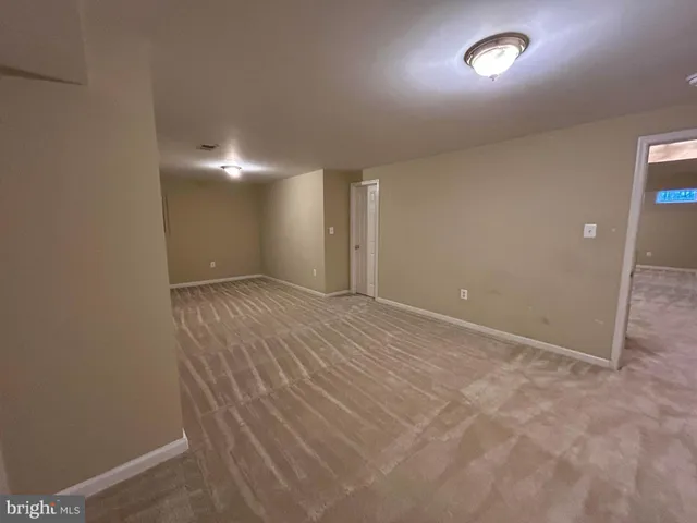 $3,800 | 8197 Tenbrook Drive, Gainesville, VA 20155