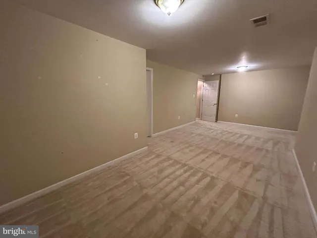 $3,800 | 8197 Tenbrook Drive, Gainesville, VA 20155