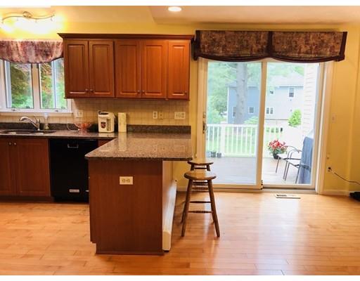 323 Simpson Road Marlborough, MA 01752 - Photo 8 of 15 Gallery Image 8