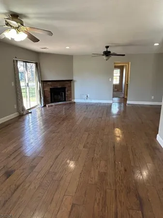 $390,000 | 10 Daniel Court, Lebanon, NJ 08833