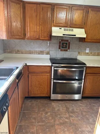 $390,000 | 10 Daniel Court, Lebanon, NJ 08833