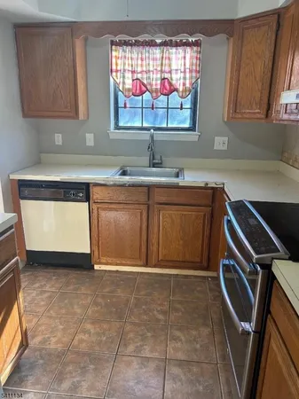 $390,000 | 10 Daniel Court, Lebanon, NJ 08833