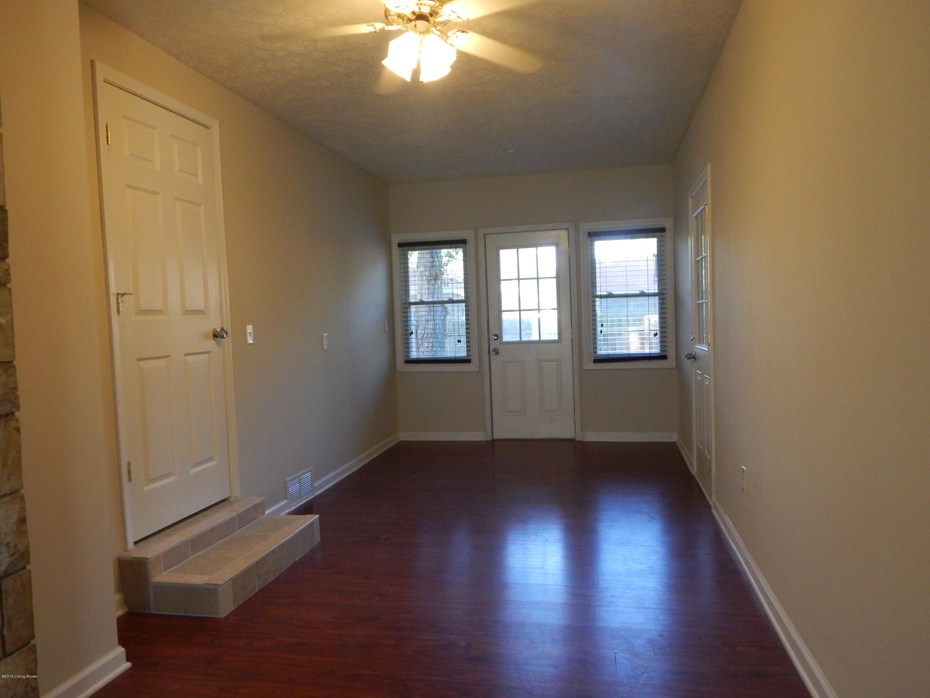 8510 Robbins Road Louisville, KY 40258 - Photo 3 of 11 Breezeway that is Heated and Cooled