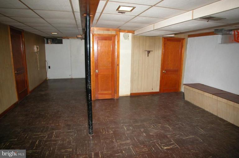 1833 Marshall Road Dundalk, MD 21222 - Photo 15 of 20 Recreation Room #2