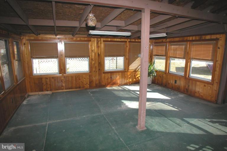 1833 Marshall Road Dundalk, MD 21222 - Photo 16 of 20 Patio