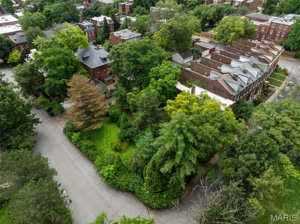 $65,000 | 2400 South 18th Street, St. Louis, MO 63104