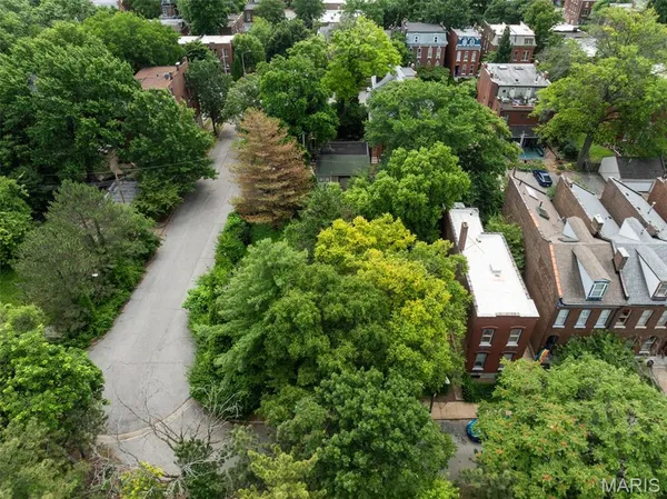 $65,000 | 2400 South 18th Street, St. Louis, MO 63104