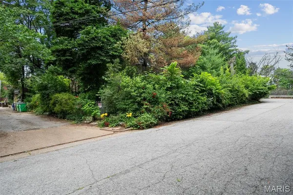 $65,000 | 2400 South 18th Street, St. Louis, MO 63104