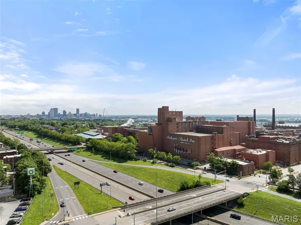 $65,000 | 2400 South 18th Street, St. Louis, MO 63104