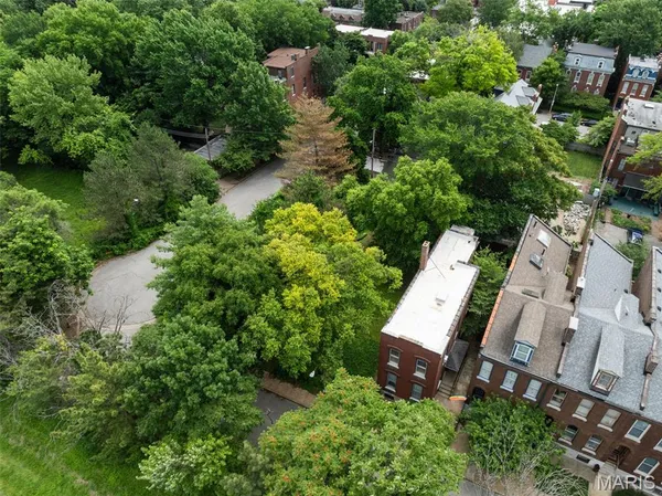 $65,000 | 2400 South 18th Street, St. Louis, MO 63104